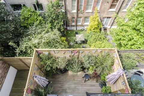 2 bedroom flat to rent, Bina Gardens London SW5