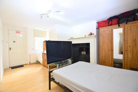 undefined, Woodland Park Road, Leeds LS6