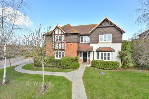 3 bedroom detached house for sale, Hustlings Drive, Eastchurch, Sheerness, Kent