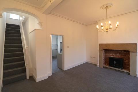 3 bedroom terraced house for sale, Norfolk Street, Glossop SK13