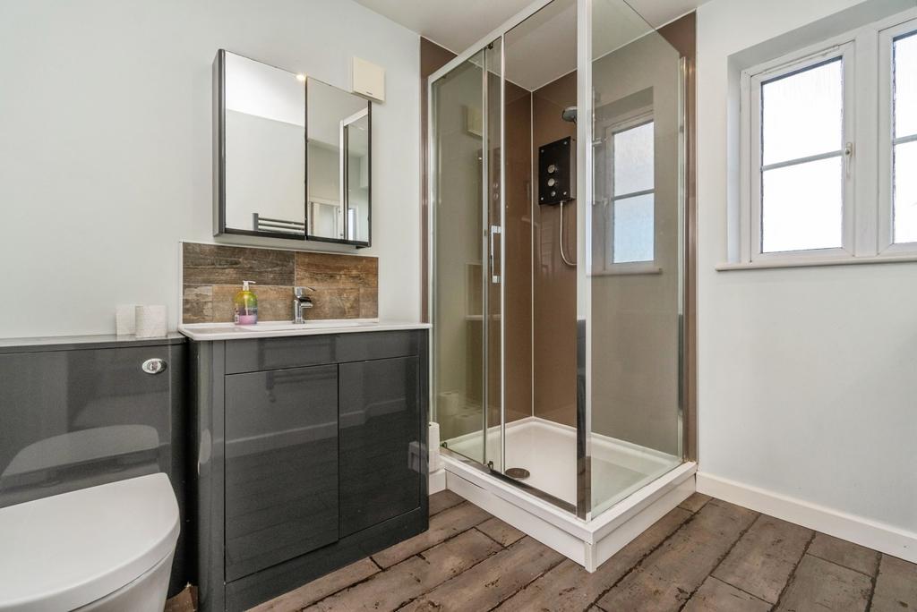 Ensuite