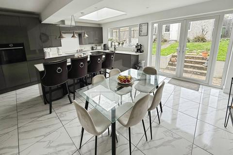 4 bedroom semi-detached house for sale, Plymouth Road, Plymouth, PL7