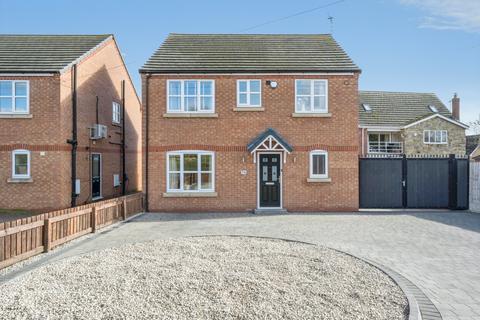 4 bedroom detached house for sale - High Street, Belton, DN9