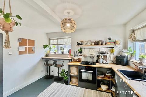 2 bedroom bungalow for sale, Albany Road, Paignton