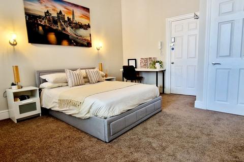 undefined, Berkley Crescent, Gravesend DA12