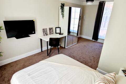 undefined, Gravesend, Kent DA12