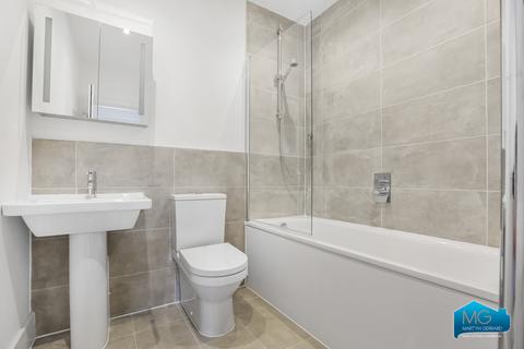 2 bedroom apartment to rent, High Road, Whetstone, London, N20