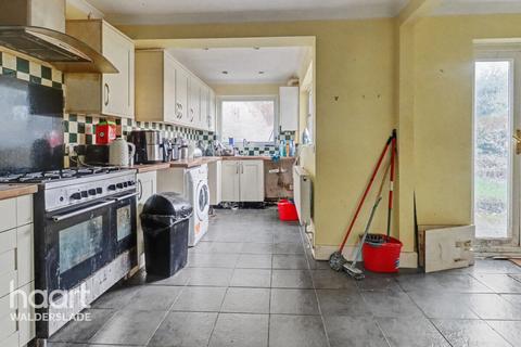 3 bedroom semi-detached house for sale, Iona Close, Lordswood, Chatham