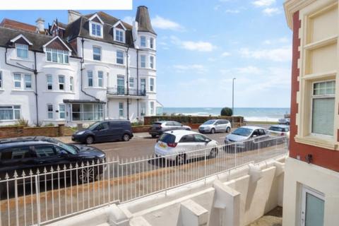 1 bedroom flat to rent, De La Warr Parade, Bexhill-On-Sea TN40