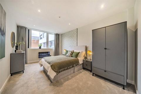undefined, West Byfleet, Surrey, KT14