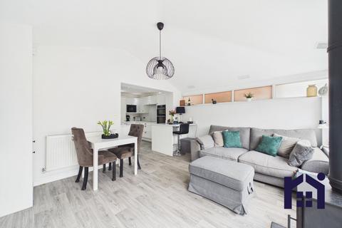 2 bedroom semi-detached house for sale, The Green, Eccleston, PR7 5SX