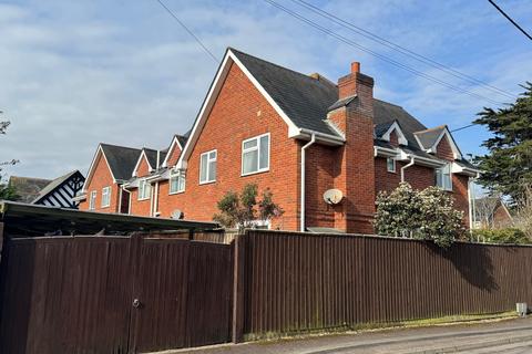 3 bedroom semi-detached house for sale, Christchurch Road Barton on Sea