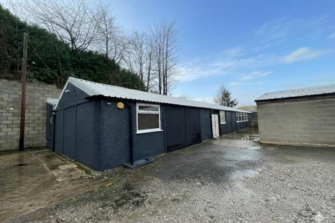 Warehouse to rent, Station St Leek ST13 8BF