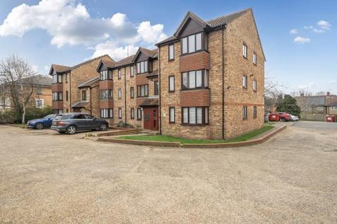 Studio for sale, Franklin Avenue, Slough