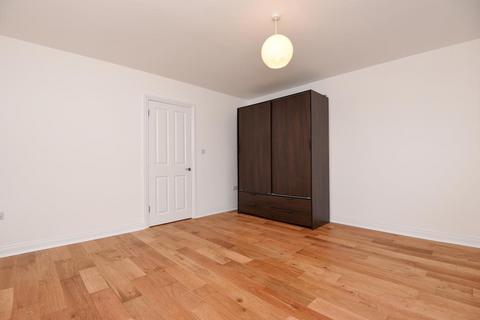 undefined, Mays Lane,  Barnet,  EN5
