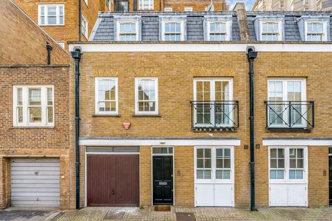 2 bedroom flat to rent, William Mews, London SW1X