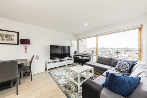 2 bedroom flat to rent, Vinery Way, London W6