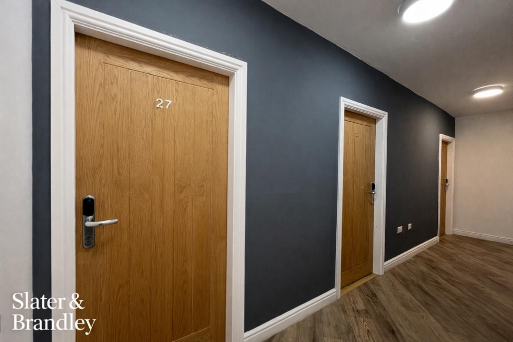 C3f5eb60-aa72-4d3b-a522-f75dd257ffad