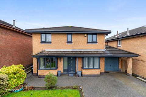 4 bedroom detached house for sale, Dale Lee, Westhoughton, Bolton, Lancashire, BL5