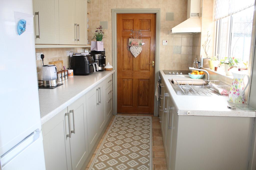 Fitted Kitchen