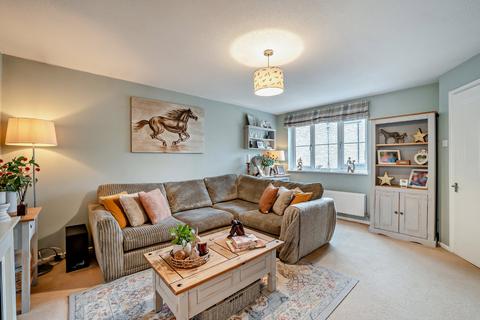 undefined, Perrinsfield, Lechlade, Gloucestershire, GL7