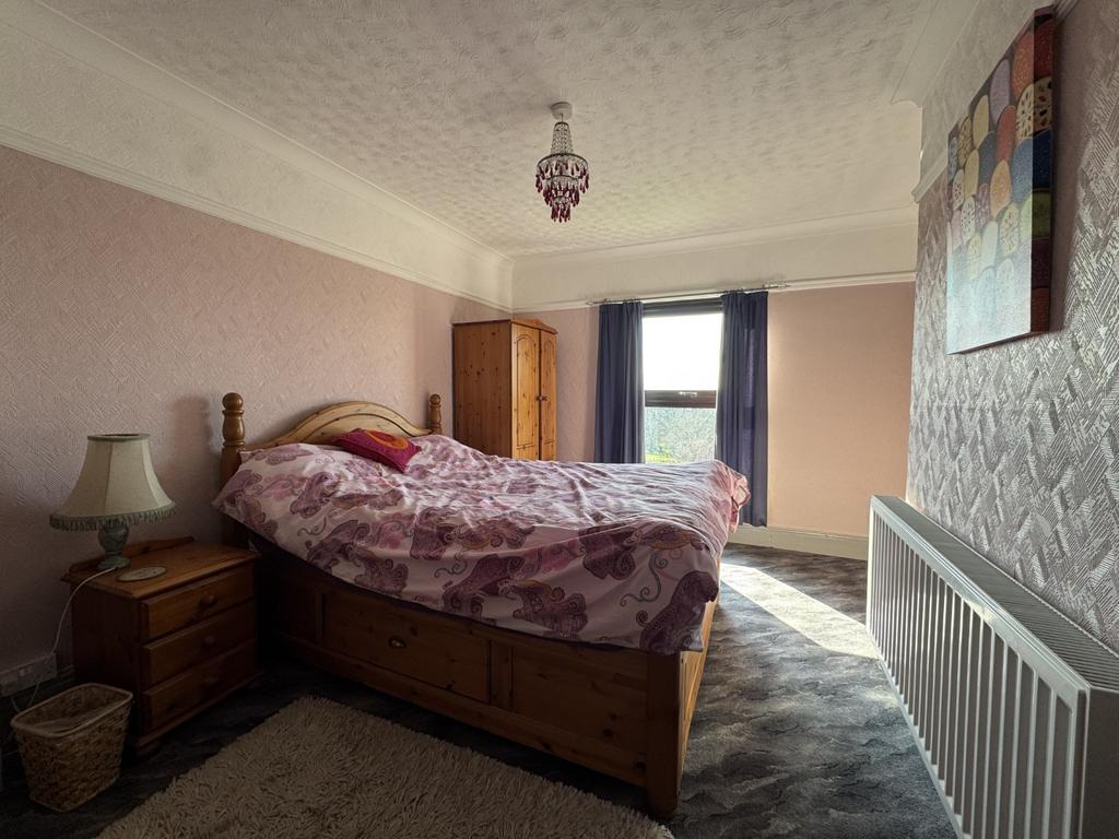 Front Bedroom 2