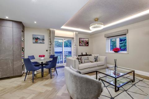 2 bedroom apartment for sale, 40 Eastbury Avenue, Northwood HA6