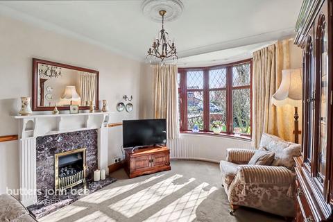 3 bedroom detached house for sale, Middlewich Road, Winsford