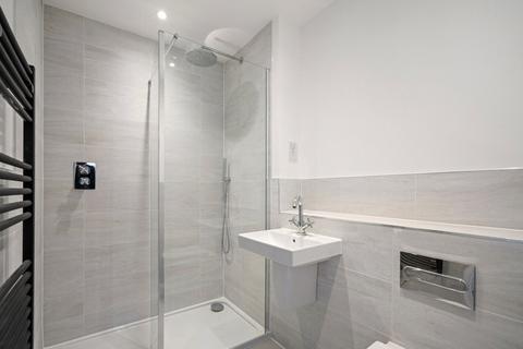 3 bedroom terraced house for sale, Plot 38 Nut Tree View, Bolley Avenue, Bordon, Hampshire, GU35