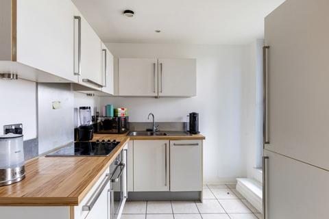 1 bedroom apartment to rent, Oval Road, London, NW1