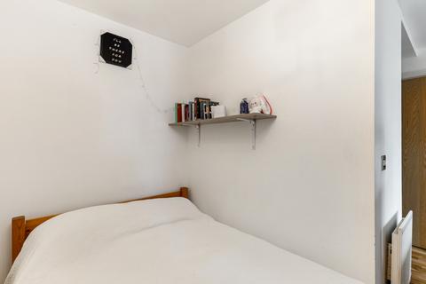 1 bedroom apartment to rent, Oval Road, London, NW1