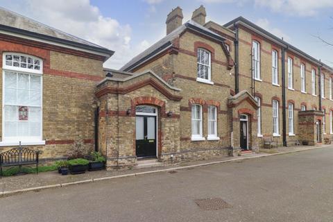 2 bedroom semi-detached house for sale, Wilkinson Drive, Deal, Kent, CT14