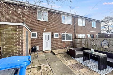 3 bedroom terraced house for sale - Bentinck Crescent, Pegswood, Morpeth, Northumberland, NE61 6SX