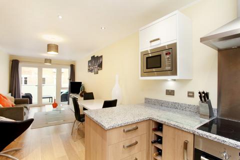 1 bedroom flat to rent, Chatfield Road London SW11