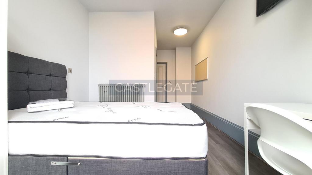 Merchants Hall G.1.3 Bedroom (3)