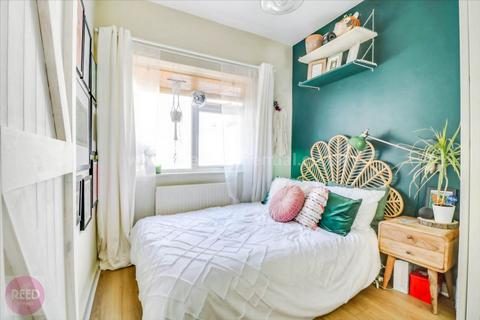 undefined, Pall Mall, Leigh On Sea