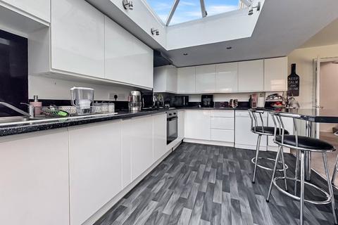 4 bedroom detached house for sale, Fir Tree Grove, Bredhurst, Gillingham, ME7