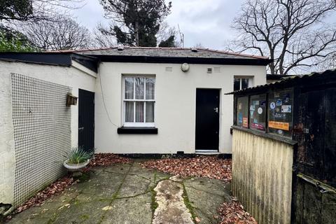 undefined, Allerton Tower Lodge, Woolton Road, Woolton, Liverpool, Liverpool, L25 7UL