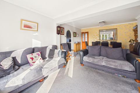 2 bedroom semi-detached bungalow for sale, Sutherland Avenue, Hellesdon, Norwich