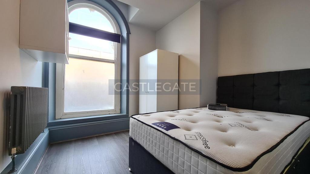 Merchants Hall G.1.4 Bedroom (3)