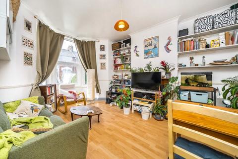 1 bedroom flat to rent, Oakfield Road, London N4