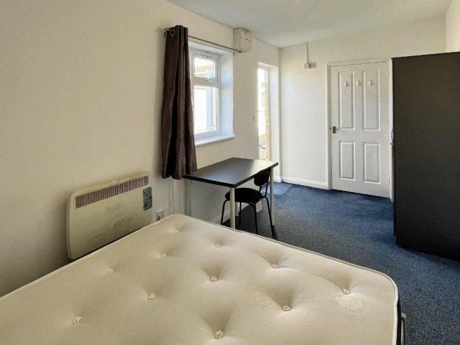 Mackie-road-bs34-7nb-1050670
