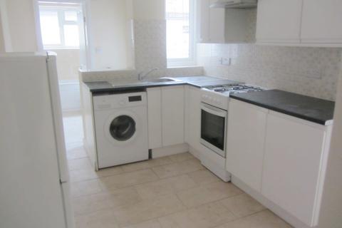undefined, Walton Road, Woking GU21
