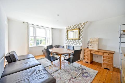 undefined, Grand Drive, Raynes Park, London, SW20