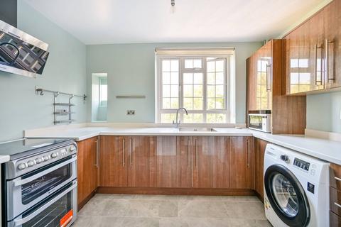 undefined, Grand Drive, Raynes Park, London, SW20
