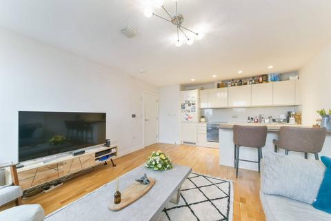undefined, High Street, Sutton, SM1