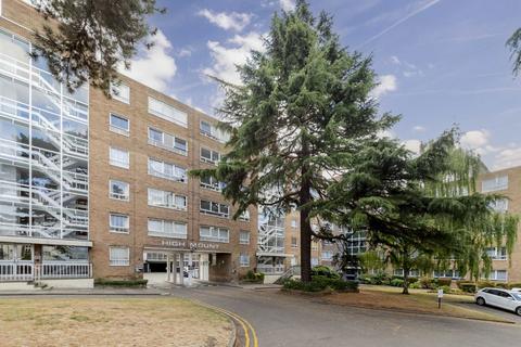High Mount, London NW4