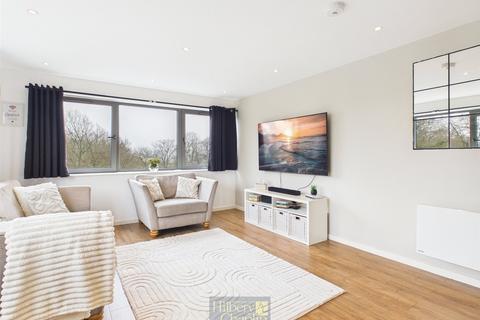 2 bedroom apartment for sale, Hubert Road, Brentwood, Essex, CM14