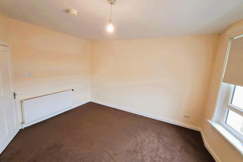 3 bedroom flat to rent, Cumlodden Drive, Glasgow, Glasgow City