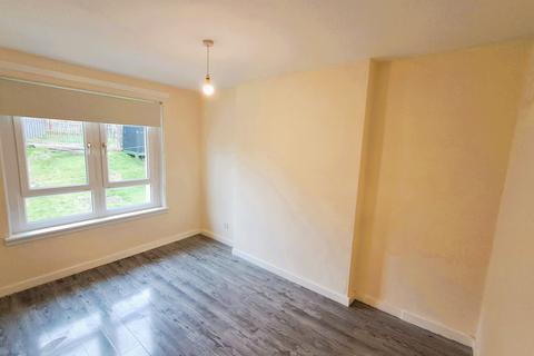 3 bedroom flat to rent, Cumlodden Drive, Glasgow, Glasgow City